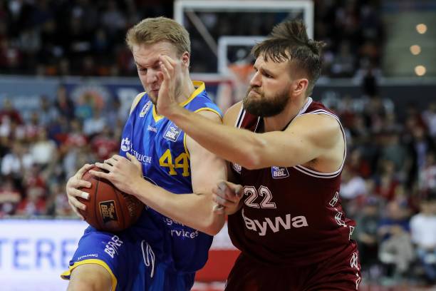 过精准的传 过精准的传