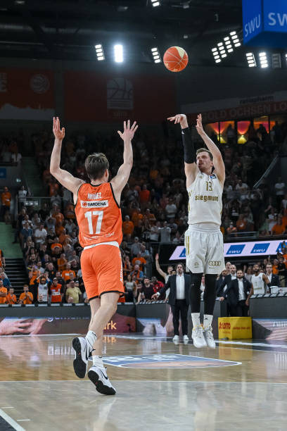 的执教下 的执教下