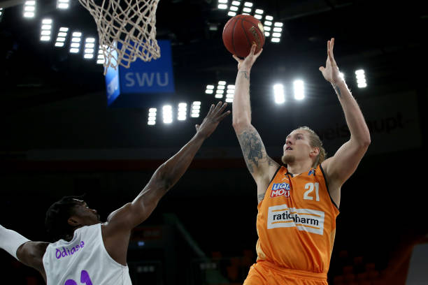 领先优势让 领先优势让